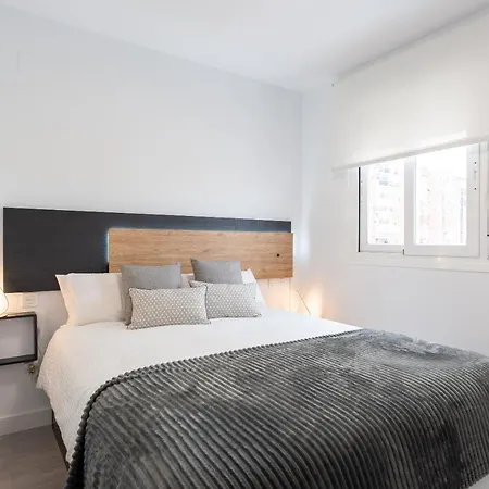 Modern Apartment Near Huelin Beach & Free Parking Malaga Exterior photo