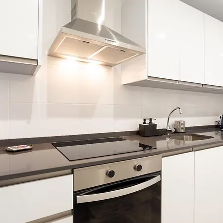 Modern Apartment Near Huelin Beach & Free Parking Malaga Exterior photo