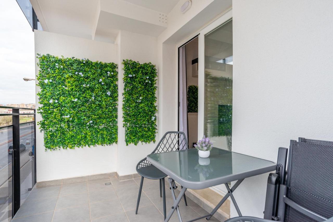 Apartament Modern Near Huelin & Free Parking