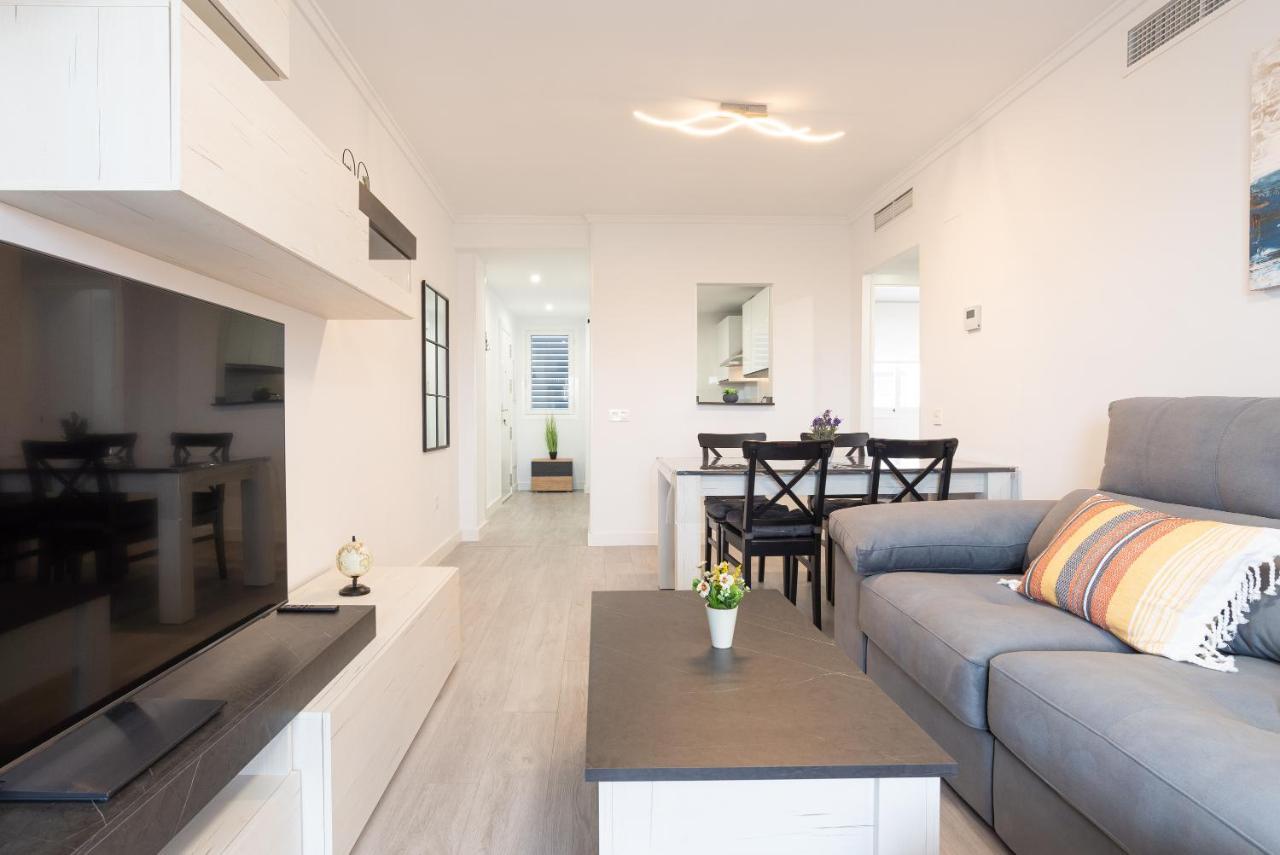 Apartament Modern Near Huelin & Free Parking
